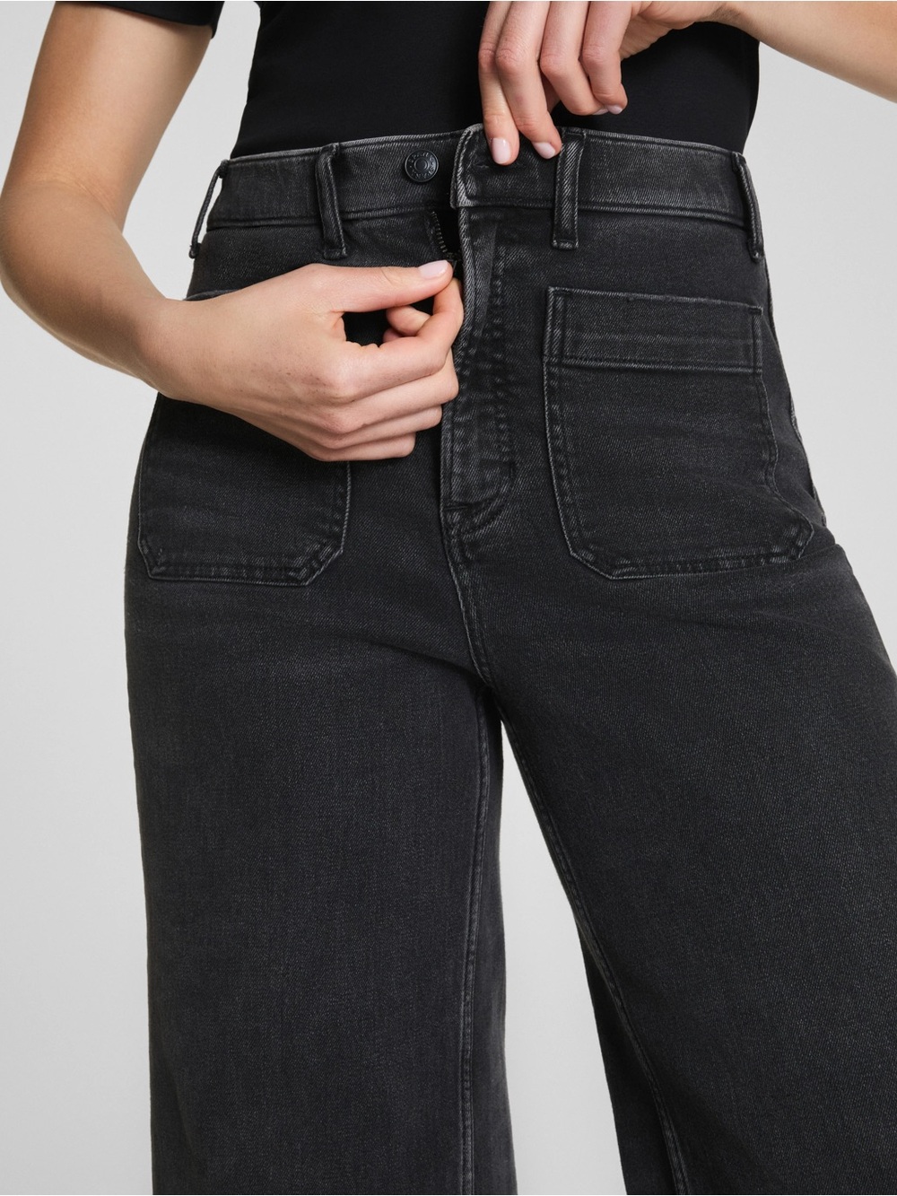 SPANX Black Wide-Leg High-Rise Jeans Size S P